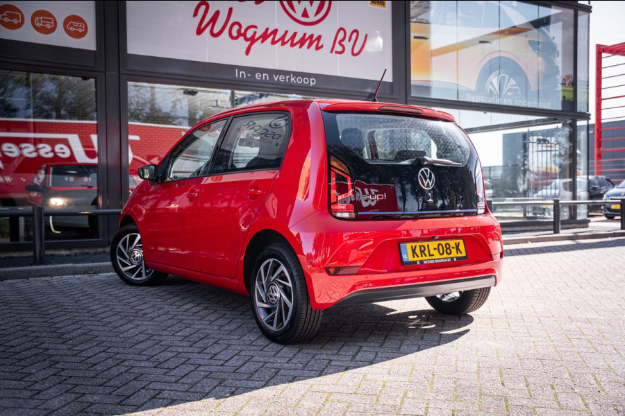 Volkswagen e-Up! 32Kwh Accu tot 315km radius | Cruise | Climate | Aut. | PDC | Stoelverwarming | Voorruitverwarming | SoH 90%