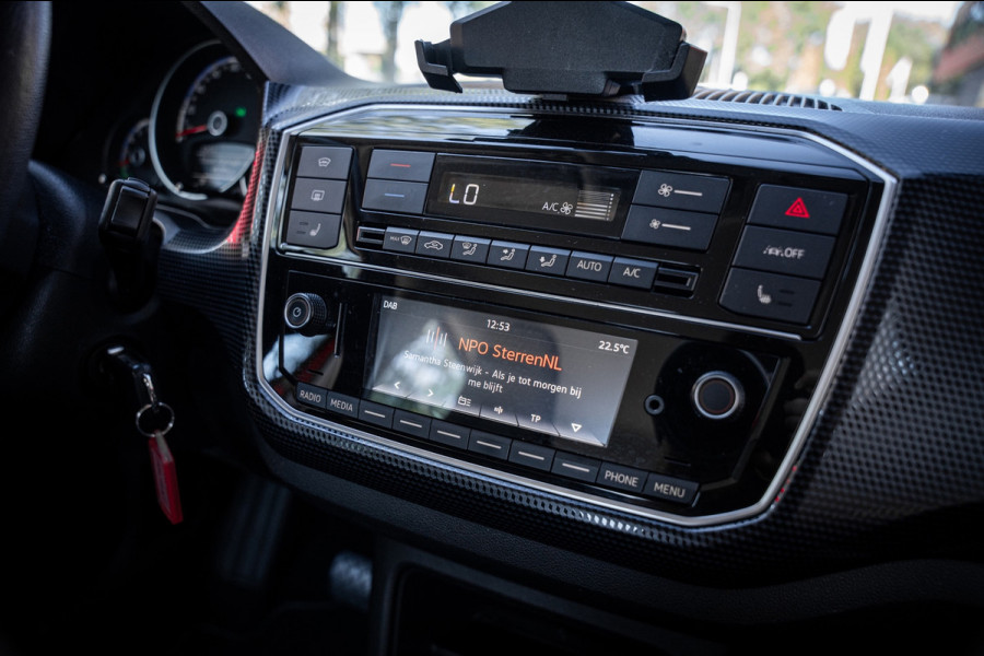 Volkswagen e-Up! 32Kwh Accu tot 315km radius | Cruise | Climate | Aut. | PDC | Stoelverwarming | Voorruitverwarming | SoH 90%