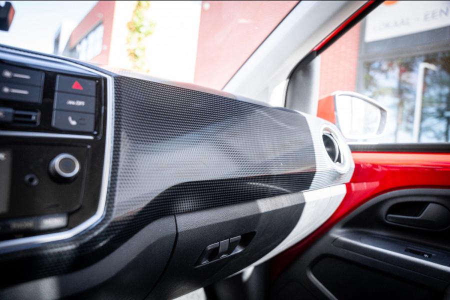 Volkswagen e-Up! 32Kwh Accu tot 315km radius | Cruise | Climate | Aut. | PDC | Stoelverwarming | Voorruitverwarming | SoH 90%