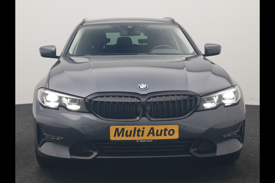 BMW 3 Serie Touring 330e Sportline PHEV 293pk Dealer O.H | Trekhaak Af Fabriek | Camera | Cruise Control | Lederen Sportstoelen Verwarmd | Apple Carplay | Virtual | Navigatie | Sfeerverlichting | DAB | 17"L.M |
