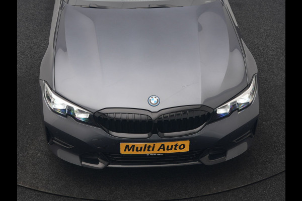 BMW 3 Serie Touring 330e Sportline PHEV 293pk Dealer O.H | Trekhaak Af Fabriek | Camera | Cruise Control | Lederen Sportstoelen Verwarmd | Apple Carplay | Virtual | Navigatie | Sfeerverlichting | DAB | 17"L.M |