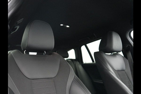 BMW 3 Serie Touring 330e Sportline PHEV 293pk | Trekhaak Af Fabriek | Adaptive Cruise | Head Up | 360 Camera | Lederen Sportstoelen Verwarmd | BLIS | Apple Carplay | Navigatie | DAB | Plug In Hybrid |