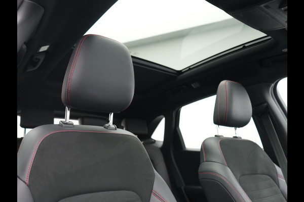 Ford Kuga 2.5 PHEV ST-Line X 225pk Dealer O.H. | Trekhaak Afn. | Panodak | Adaptive Cruise | Head Up | 360 Camera | Bang  & Olufsen | Alcantara Sportstoelen Verwarmd | Stuur Verwarmd | Keyless | BLIS | Apple Carplay | Navigatie | DAB | Plug In Hybrid |