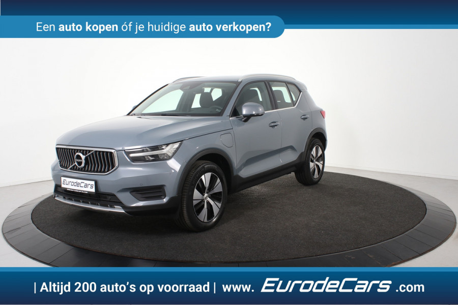 Volvo XC40 1.5 T4 Inscription *1ste Eigenaar*Navigatie*Stoelverwarming*Camera*