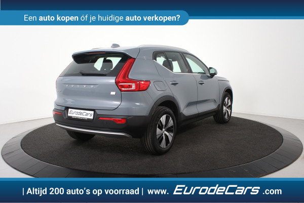 Volvo XC40 1.5 T4 Inscription *1ste Eigenaar*Navigatie*Stoelverwarming*Camera*