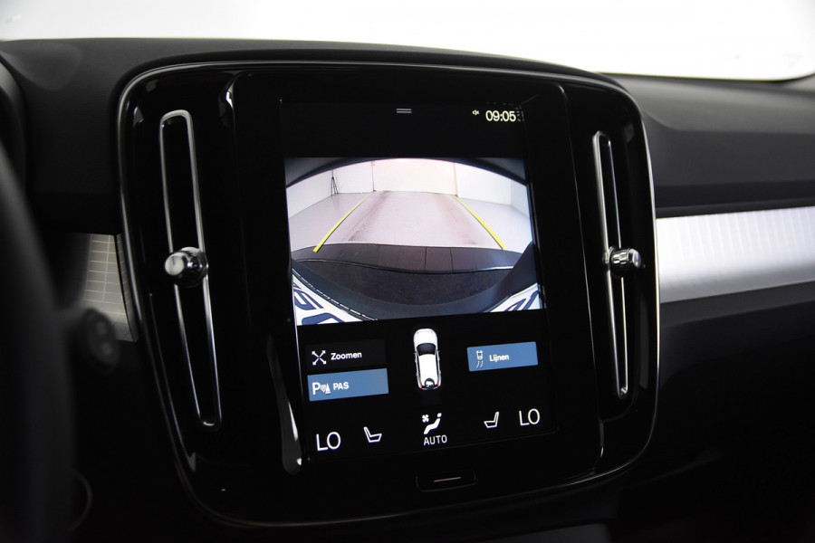 Volvo XC40 1.5 T4 Inscription *1ste Eigenaar*Navigatie*Stoelverwarming*Camera*