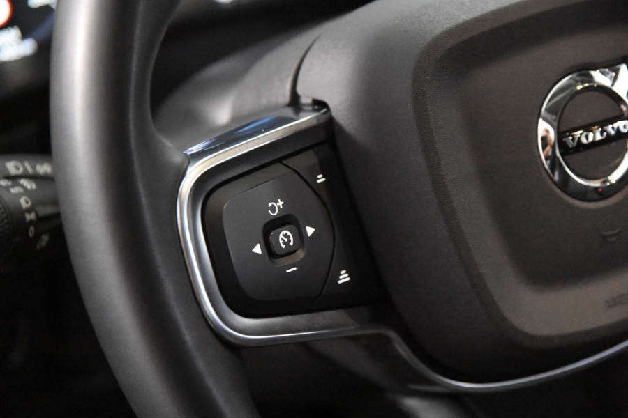 Volvo XC40 1.5 T4 Inscription *1ste Eigenaar*Navigatie*Stoelverwarming*Camera*