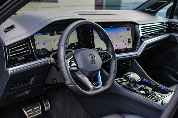 Volkswagen Touareg 3.0 TSi eHybrid 4MOTION R *Pano*Soft-Close*Nachtzicht*Massage*