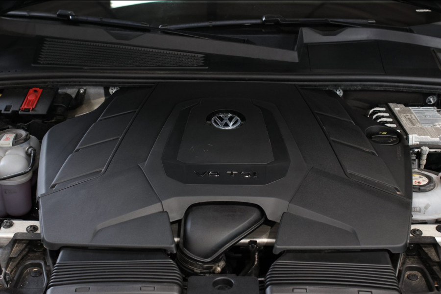 Volkswagen Touareg 3.0 TSi eHybrid 4MOTION R *Pano*Soft-Close*Nachtzicht*Massage*