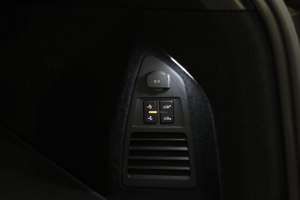 Volkswagen Touareg 3.0 TSi eHybrid 4MOTION R *Pano*Soft-Close*Nachtzicht*Massage*
