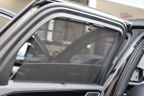 Volkswagen Touareg 3.0 TSi eHybrid 4MOTION R *Pano*Soft-Close*Nachtzicht*Massage*