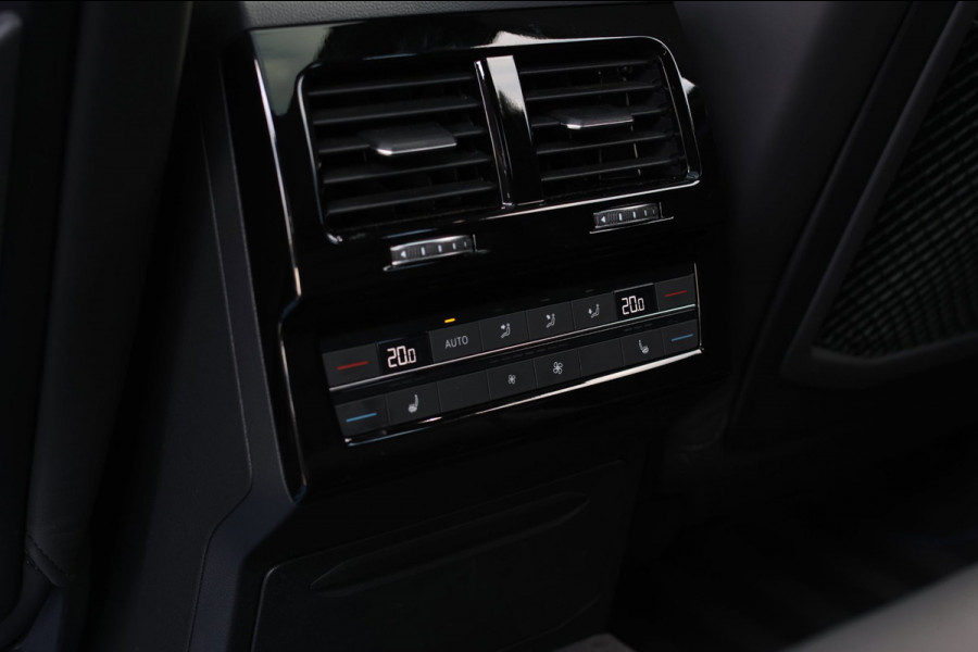 Volkswagen Touareg 3.0 TSi eHybrid 4MOTION R *Pano*Soft-Close*Nachtzicht*Massage*