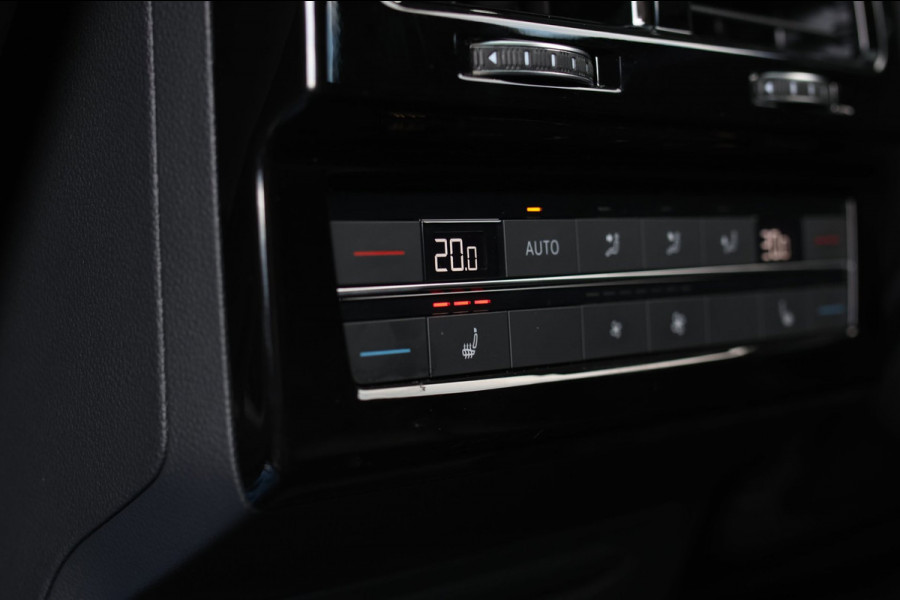 Volkswagen Touareg 3.0 TSi eHybrid 4MOTION R *Pano*Soft-Close*Nachtzicht*Massage*