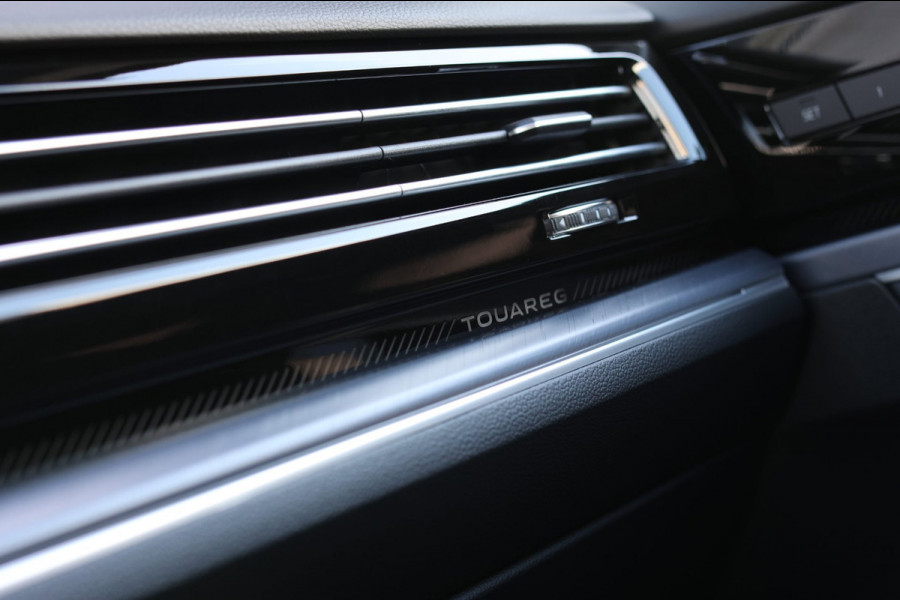 Volkswagen Touareg 3.0 TSi eHybrid 4MOTION R *Pano*Soft-Close*Nachtzicht*Massage*