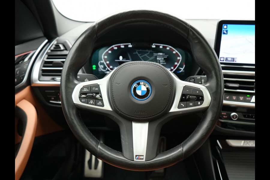 BMW iX3 M Sport 80 kWh 286pk Dealer O.H | Panodak | Adaptive Cruise | Camera | Lederen Sportstoelen Memory & Verwarmd | Sfeerverlichting | Blis | Apple Carplay | Navigatie | DAB | 19"L.M