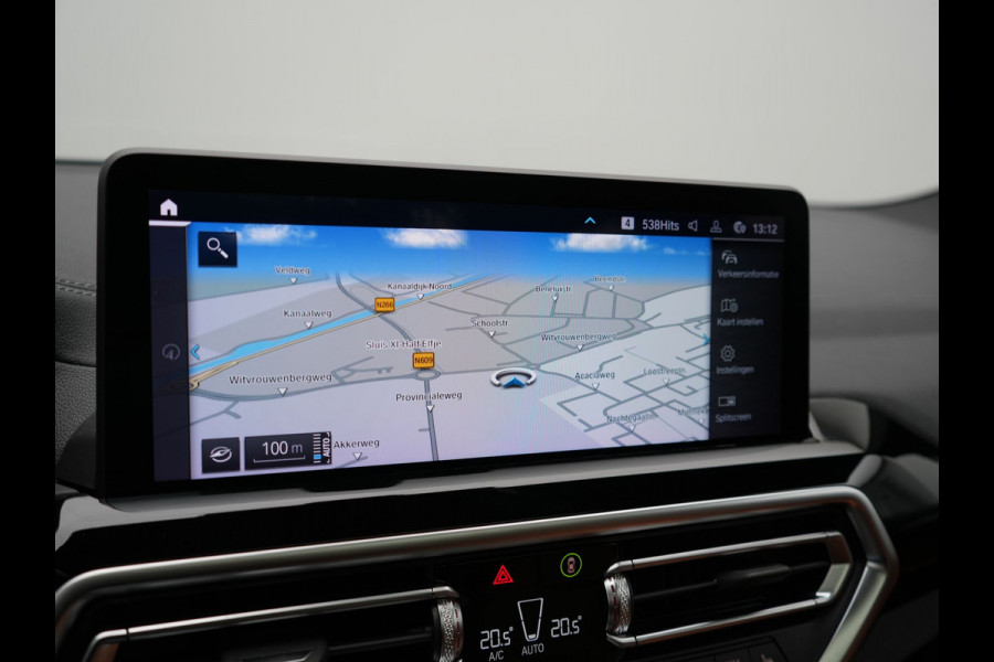 BMW iX3 M Sport 80 kWh 286pk Dealer O.H | Panodak | Adaptive Cruise | Camera | Lederen Sportstoelen Memory & Verwarmd | Sfeerverlichting | Blis | Apple Carplay | Navigatie | DAB | 19"L.M