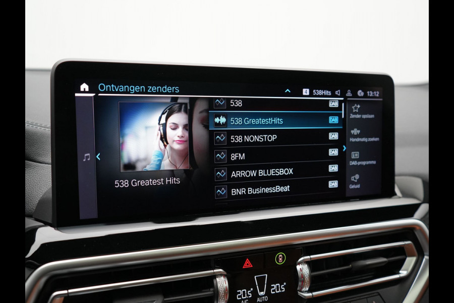 BMW iX3 M Sport 80 kWh 286pk Dealer O.H | Panodak | Adaptive Cruise | Camera | Lederen Sportstoelen Memory & Verwarmd | Sfeerverlichting | Blis | Apple Carplay | Navigatie | DAB | 19"L.M
