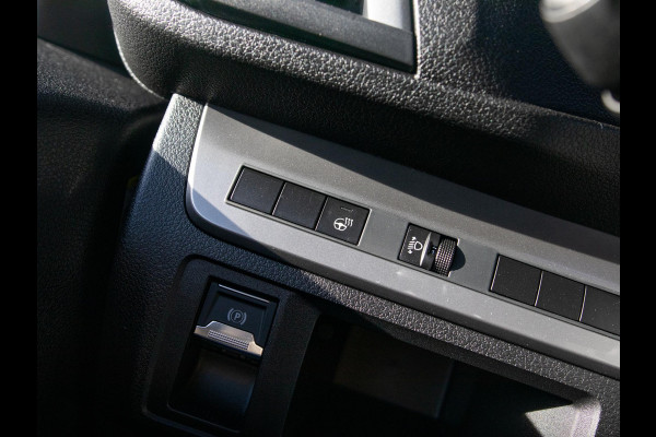 Fiat E-Scudo L3 DC 75 kWh | STX | Dyn. Comfort NAV Pack | Schuifdeur Links | Laadruimte Pack | Passagiersstoel | Full LED | Winter Pack
