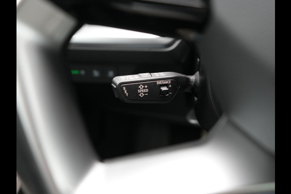 Audi Q4 Sportback e-tron 35 S Line 55 kWh 170pk Dealer O.H. | Panodak | Adaptive Cruise | Camera | Matrix LED | Lederen Comfortstoelen Verwarmd | Virtual Cockpit | Lane Assist | DAB | 21"L.M |