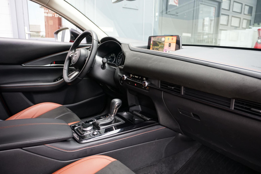 Mazda CX-30 2.5 e-SkyActiv-G M Hybrid Nagisa + HEAD-UP / DODEHOEK / CAMERA / STOELVERWARMING /