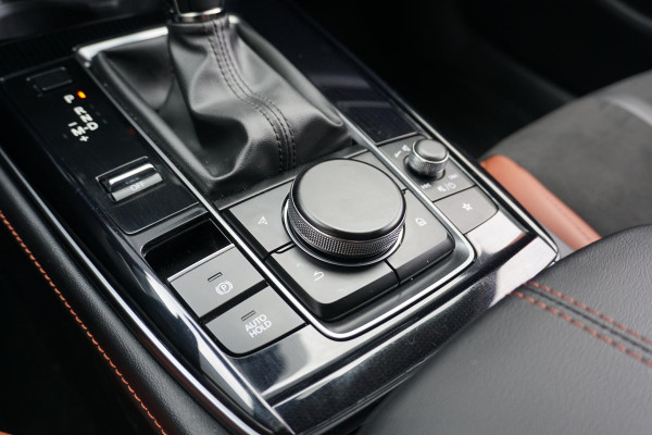 Mazda CX-30 2.5 e-SkyActiv-G M Hybrid Nagisa + HEAD-UP / DODEHOEK / CAMERA / STOELVERWARMING /