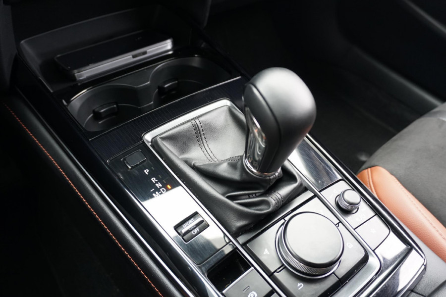 Mazda CX-30 2.5 e-SkyActiv-G M Hybrid Nagisa + HEAD-UP / DODEHOEK / CAMERA / STOELVERWARMING /