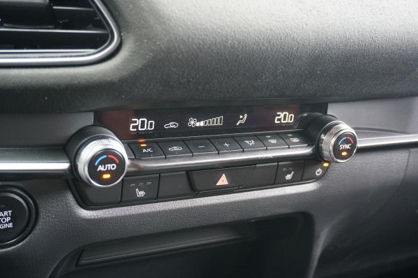 Mazda CX-30 2.5 e-SkyActiv-G M Hybrid Nagisa + HEAD-UP / DODEHOEK / CAMERA / STOELVERWARMING /