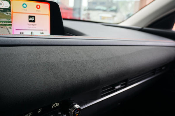 Mazda CX-30 2.5 e-SkyActiv-G M Hybrid Nagisa + HEAD-UP / DODEHOEK / CAMERA / STOELVERWARMING /