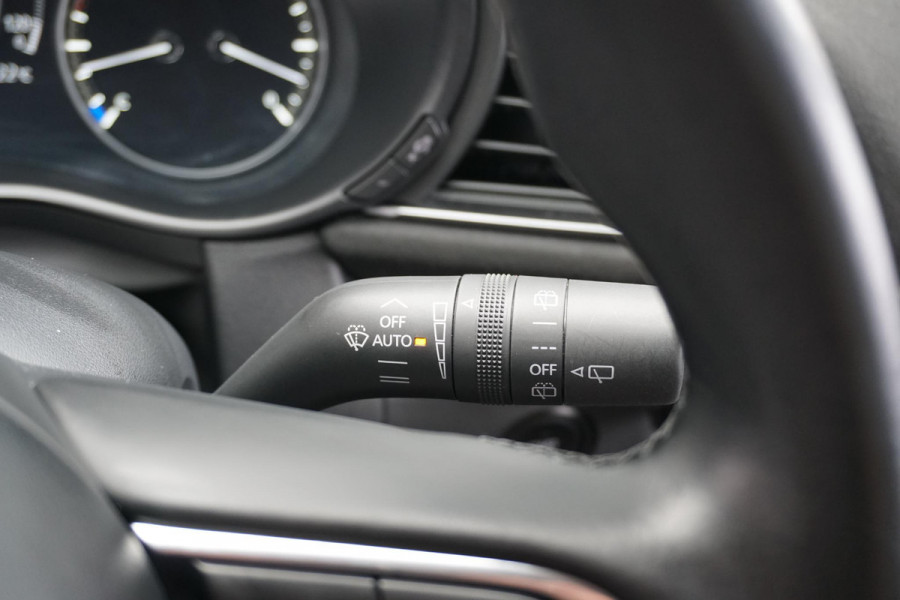 Mazda CX-30 2.5 e-SkyActiv-G M Hybrid Nagisa + HEAD-UP / DODEHOEK / CAMERA / STOELVERWARMING /