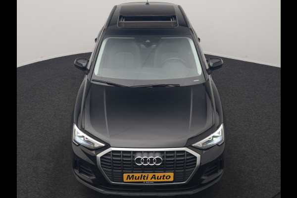Audi Q3 45 TFSI e Advanced edition PHEV 245pk Dealer O.H | Panodak | 360 Camera | Blis | Voorstoelen Verwarmd | Sfeerverlichting | Cruise Control | DAB | Navigatie | Virtual | 17"L.M | Plug In Hybrid