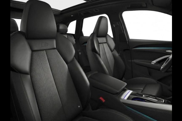 Audi Q5 S edition Competition e-hybrid 367 PK | Panorama-glasdak | MMI experience plus met B&O | Trekhaak, elektr. wegklapbaar | MMI bijrijdersdisplay |