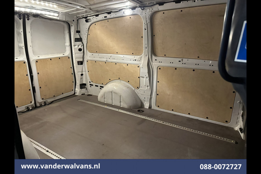 Mercedes-Benz Vito 116 CDI 164pk L2H1 Euro6 Airco | Camera | Navigatie | Cruisecontrol | Stoelverwarming Parkeersensoren, Bijrijdersbank