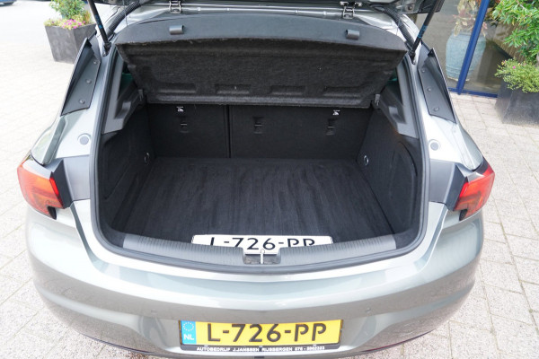 Opel Astra 1.2 Business Elegance|Prijs rijklaar incl. 12 mnd garantie| LMV DAB Camera Trekhaak PDC Navi