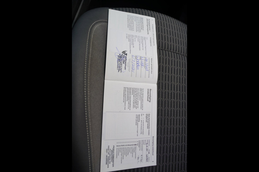 Opel Astra 1.2 Business Elegance|Prijs rijklaar incl. 12 mnd garantie| LMV DAB Camera Trekhaak PDC Navi