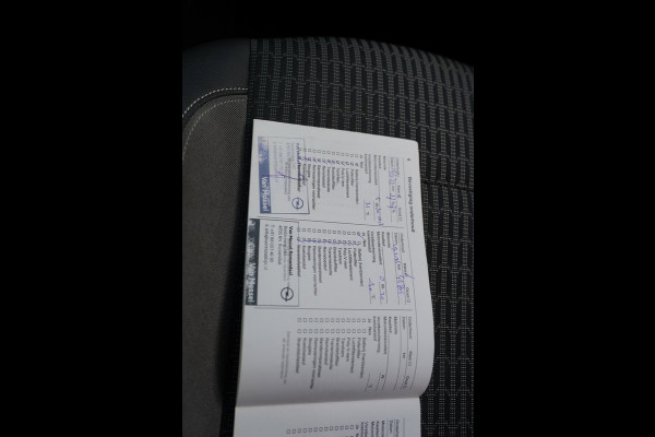 Opel Astra 1.2 Business Elegance|Prijs rijklaar incl. 12 mnd garantie| LMV DAB Camera Trekhaak PDC Navi
