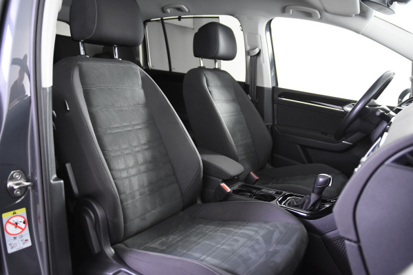 Volkswagen Touran 1.5 TSI Highline DSG *1ste Eigenaar*7-persoons*Stoelverw.*