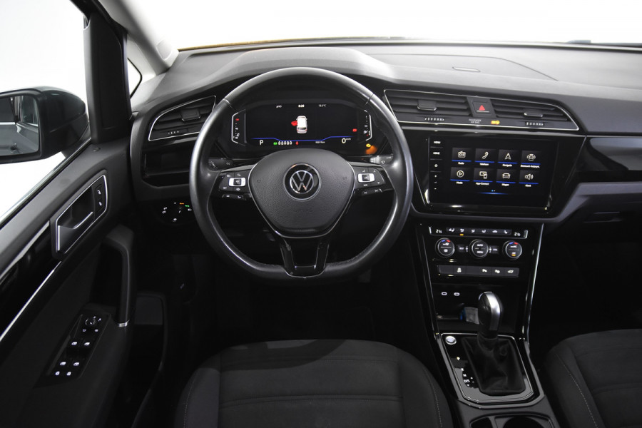 Volkswagen Touran 1.5 TSI Highline DSG *1ste Eigenaar*7-persoons*Stoelverw.*