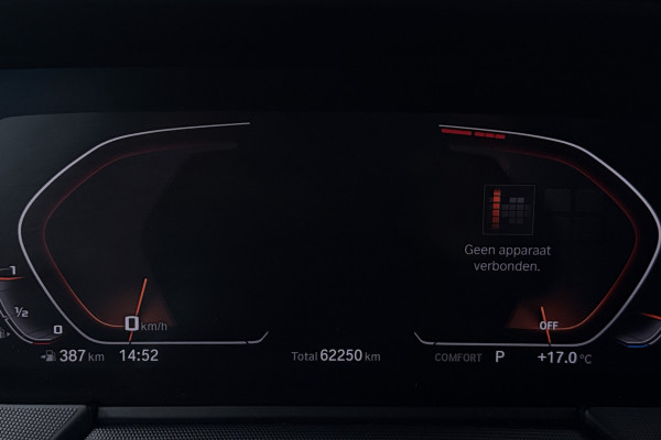 BMW 1-serie 118i Introduction Edition (PANORAMADAK, STOELVERWARMING, HK AUDIO, CAMERA, DEALER ONDERHOUDEN))