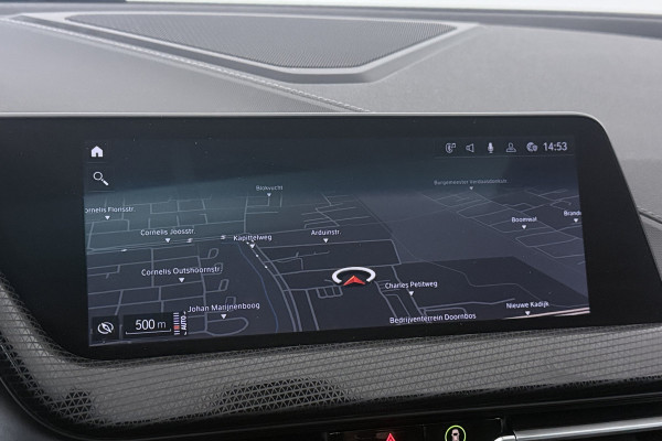 BMW 1-serie 118i Introduction Edition (PANORAMADAK, STOELVERWARMING, HK AUDIO, CAMERA, DEALER ONDERHOUDEN))