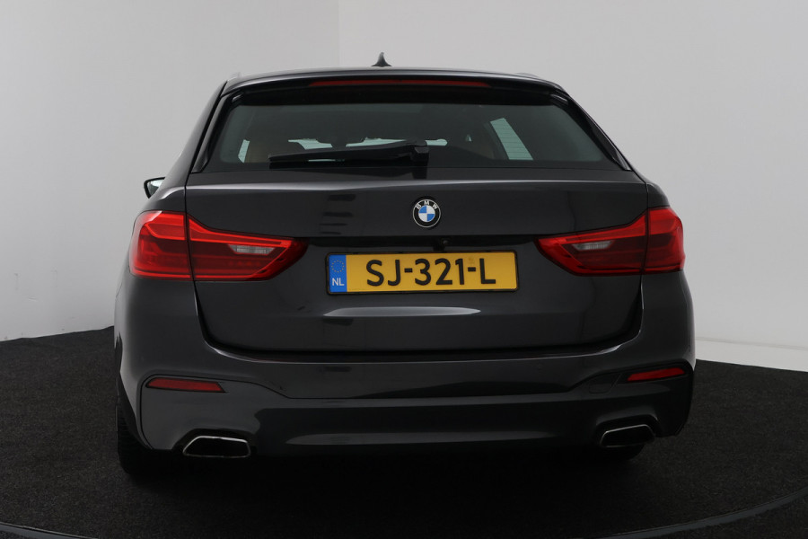 BMW 5 Serie Touring 520i Corporate Lease High Executive (PANORAMADAK, STOELVERWARMING, ELEKTR STOELEN, CAMERA)