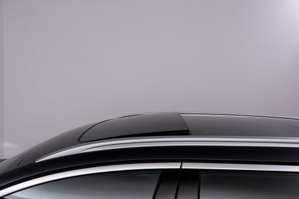 BMW 5 Serie Touring 520i Corporate Lease High Executive (PANORAMADAK, STOELVERWARMING, ELEKTR STOELEN, CAMERA)