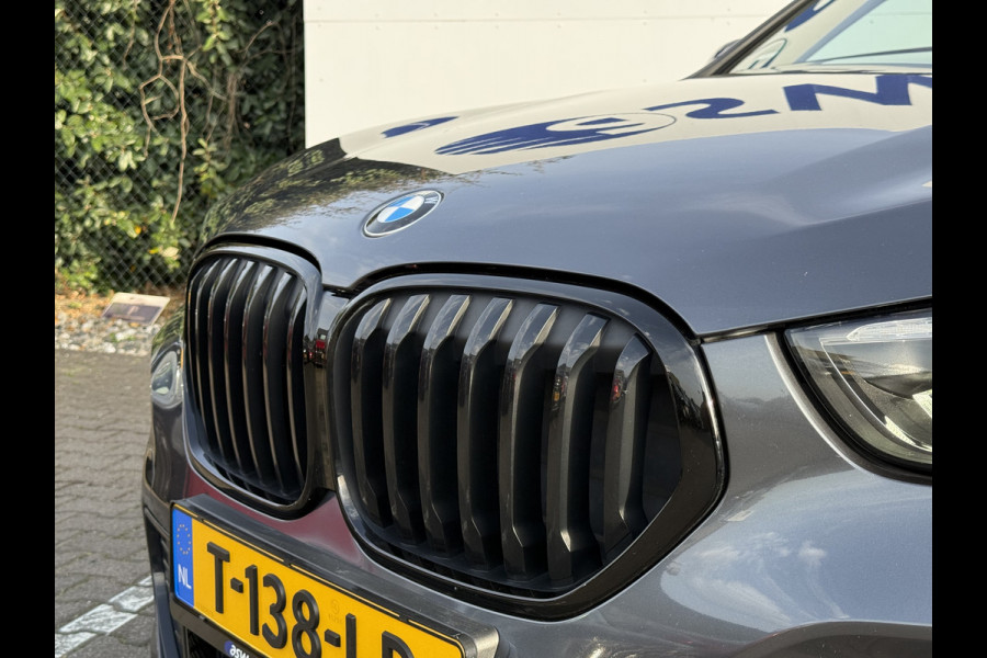 BMW X1 xDrive25e M-Sport High Executive | Leder | Camera | LED | DAB+ | 18 inch