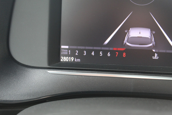 Opel Corsa 1.2 GS Line 100PK TURBO In nieuwstaat Opel Corsa ! Autm. airco, cruise cntrl, lane assist, panoramadak, verwarmde stoelen, LM wielen, camera, pdc v+a, navigatie by Apple Carplay/Android auto, metallic, LED verl. etc.