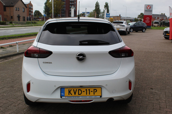 Opel Corsa 1.2 GS Line 100PK TURBO In nieuwstaat Opel Corsa ! Autm. airco, cruise cntrl, lane assist, panoramadak, verwarmde stoelen, LM wielen, camera, pdc v+a, navigatie by Apple Carplay/Android auto, metallic, LED verl. etc.