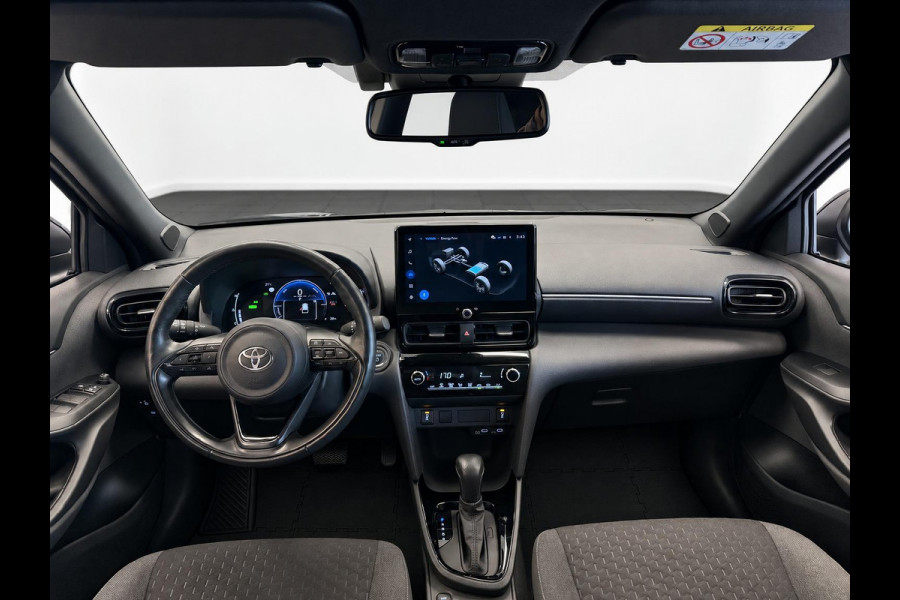 Toyota Yaris Cross 1.5 HYBRID DYNAMIC LUXURY BLACKSTYLE GARANTIE2035! NAVIGATIE . STUUR EN STOEL VERWARMING . PARKEERSENSOREN VOOR & ACHTER  .