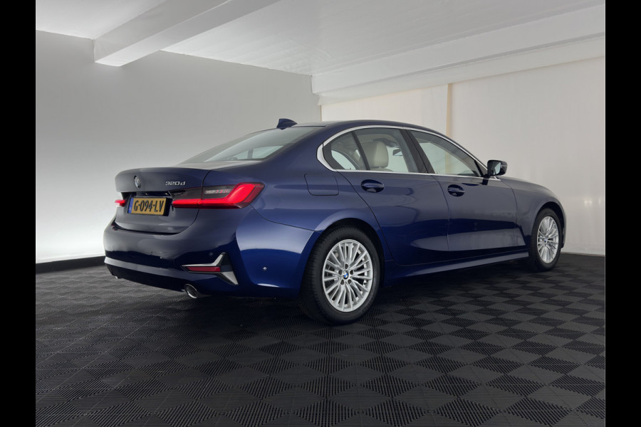 BMW 3-serie 320d High Executive Edition *LEATHER | FULL-LED | HEATED-COMFORTSEATS | DIGI-COCKPIT | NAVI-FULLMAP | AMBIENT-LIGHT | ECC | PDC | CRUISE | 17''ALU*