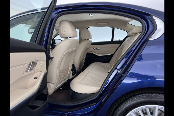 BMW 3-serie 320d High Executive Edition *LEATHER | FULL-LED | HEATED-COMFORTSEATS | DIGI-COCKPIT | NAVI-FULLMAP | AMBIENT-LIGHT | ECC | PDC | CRUISE | 17''ALU*