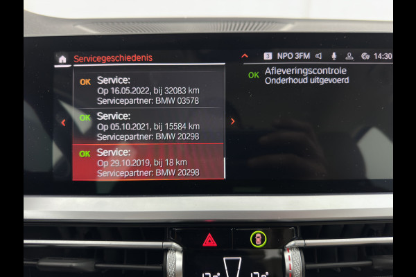 BMW 3-serie 320d High Executive Edition *LEATHER | FULL-LED | HEATED-COMFORTSEATS | DIGI-COCKPIT | NAVI-FULLMAP | AMBIENT-LIGHT | ECC | PDC | CRUISE | 17''ALU*