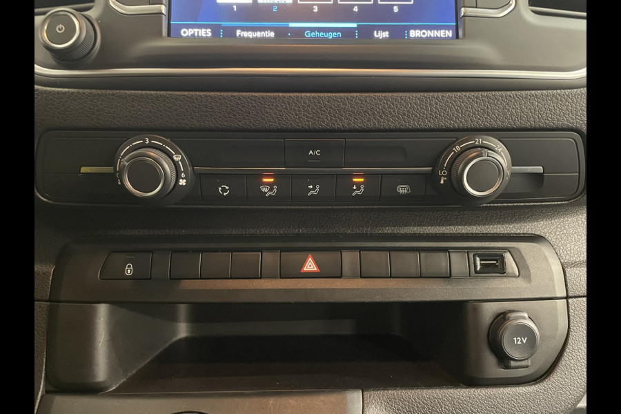 Peugeot Expert 2.0 BlueHDI 180pk Automaat Dubbele Cabine Navigatie Airco Climate Control Parkeer sensoren Trekhaak