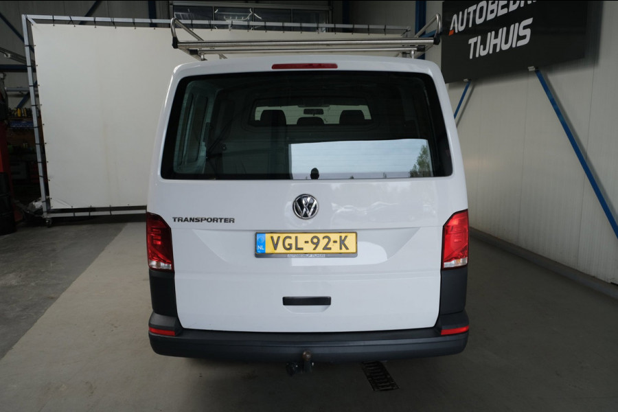 Volkswagen Transporter 2.0 TDI L1H1 26 DC - N.A.P. Airco, Cruise, Navi, Carplay, Trekhaak.